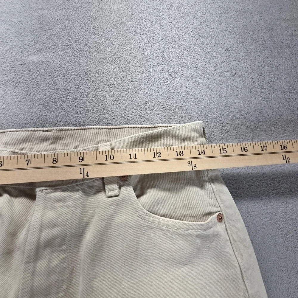 Vintage Levis 501 Jeans Mens Beige Straight Button Fly Made USA Fits 28x30